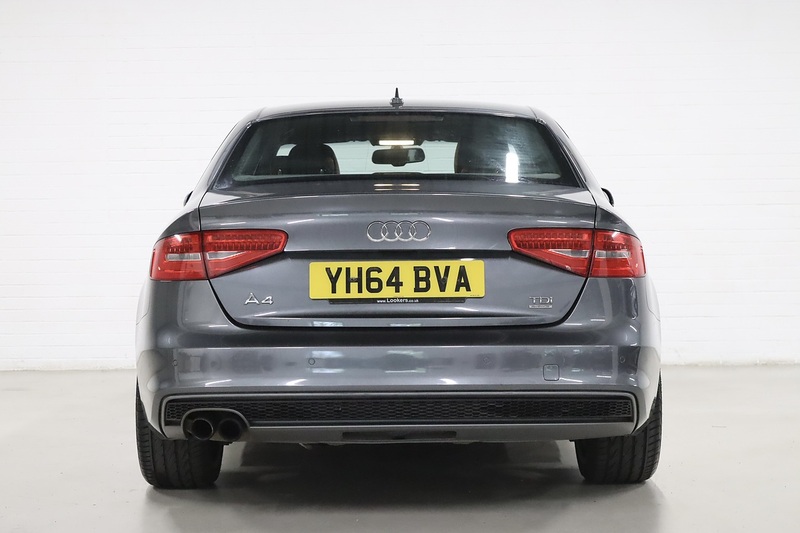 Audi A4 TDI Black Edition - U2633