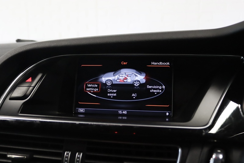 Audi A4 TDI Black Edition - U2633