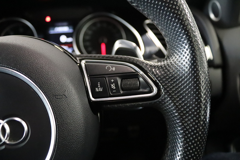 Audi A5 TFSI Black Edition Plus - U2640