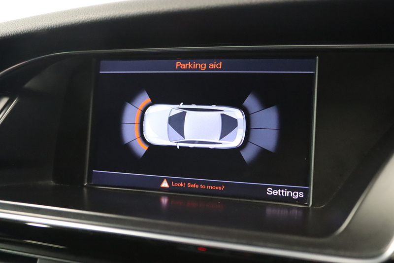 Audi A5 TFSI Black Edition Plus - U2640