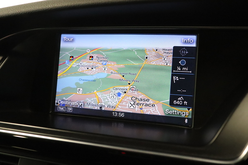Audi A5 TFSI Black Edition Plus - U2640
