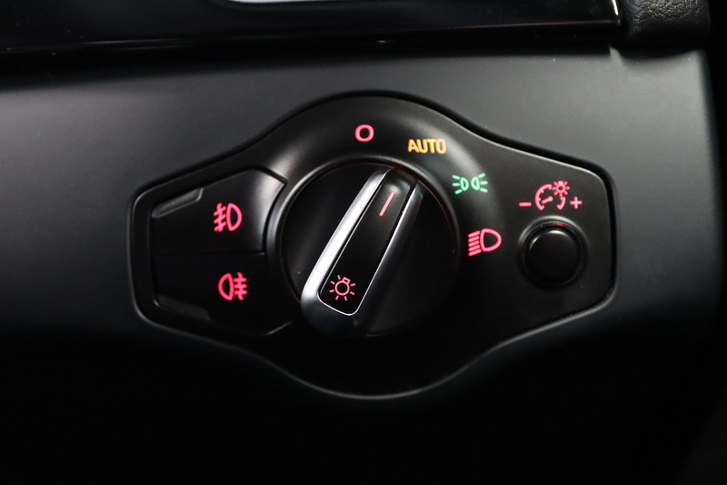 Audi A5 TFSI Black Edition Plus - U2640