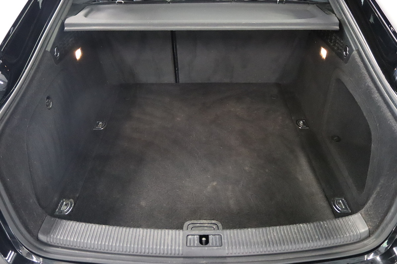 Audi A5 TFSI Black Edition Plus - U2640
