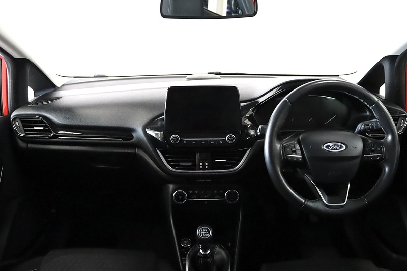 Ford Fiesta T EcoBoost Titanium - U2642