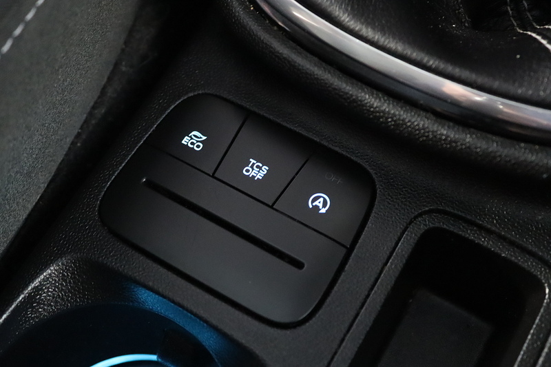 Ford Fiesta T EcoBoost Titanium - U2642