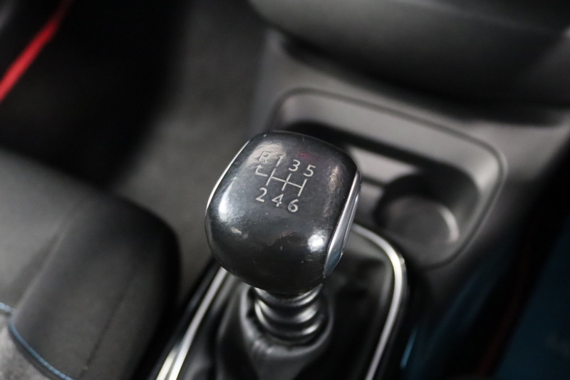 Citroen C4 Cactus PureTech Feel - U2653