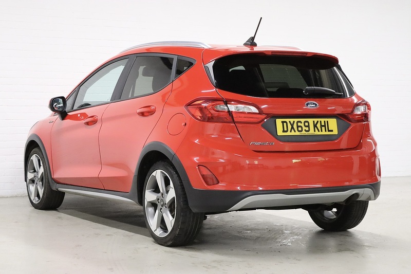 Ford Fiesta T EcoBoost Active 1 - U2670