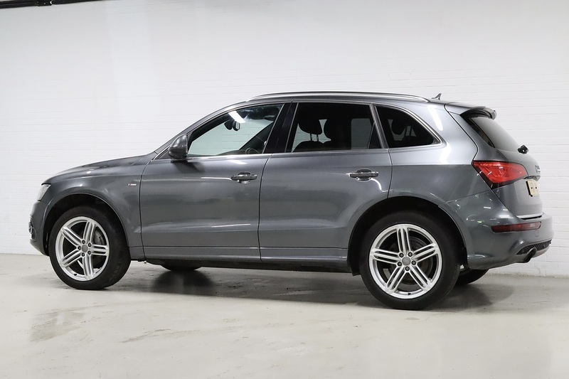 Audi Q5 TDI S line Plus - U2679