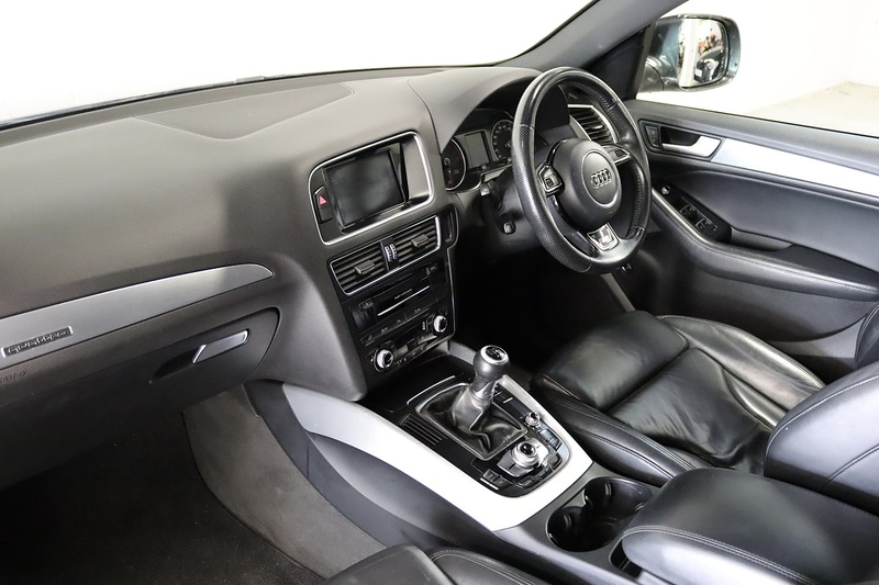 Audi Q5 TDI S line Plus - U2679