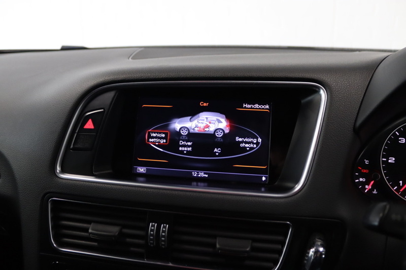 Audi Q5 TDI S line Plus - U2679