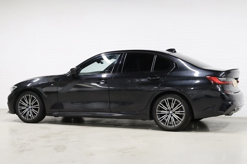 BMW 3 Series 320d M Sport - U2691