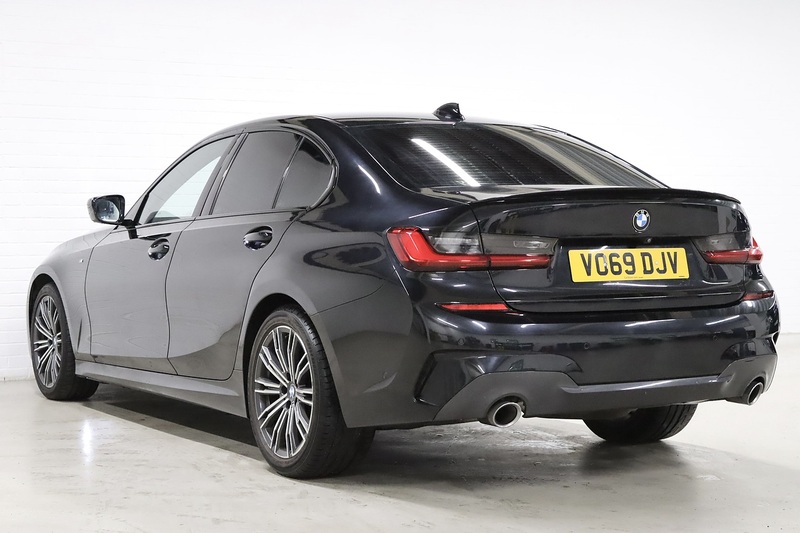 BMW 3 Series 320d M Sport - U2691