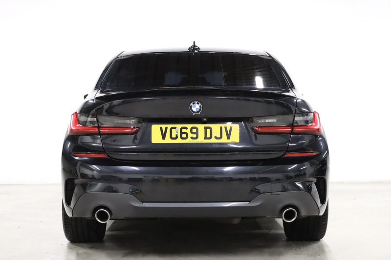 BMW 3 Series 320d M Sport - U2691