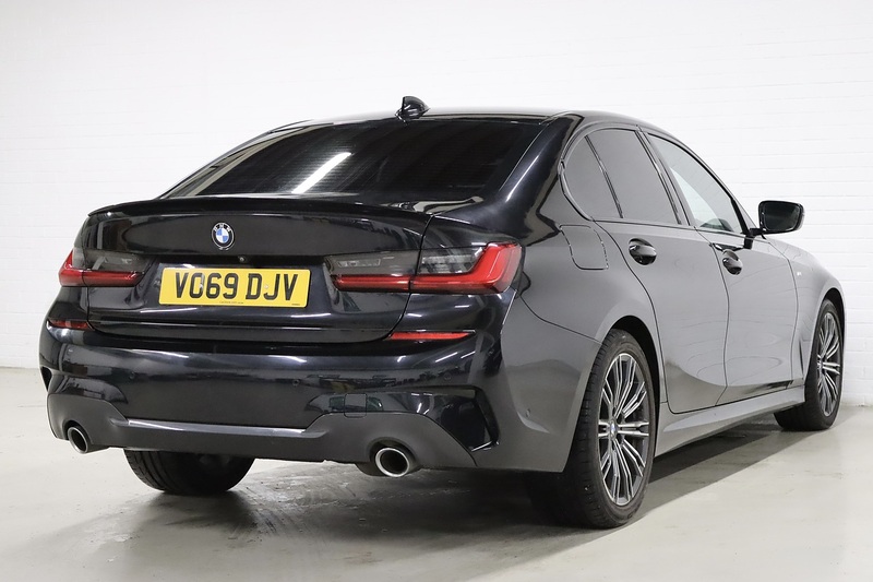 BMW 3 Series 320d M Sport - U2691