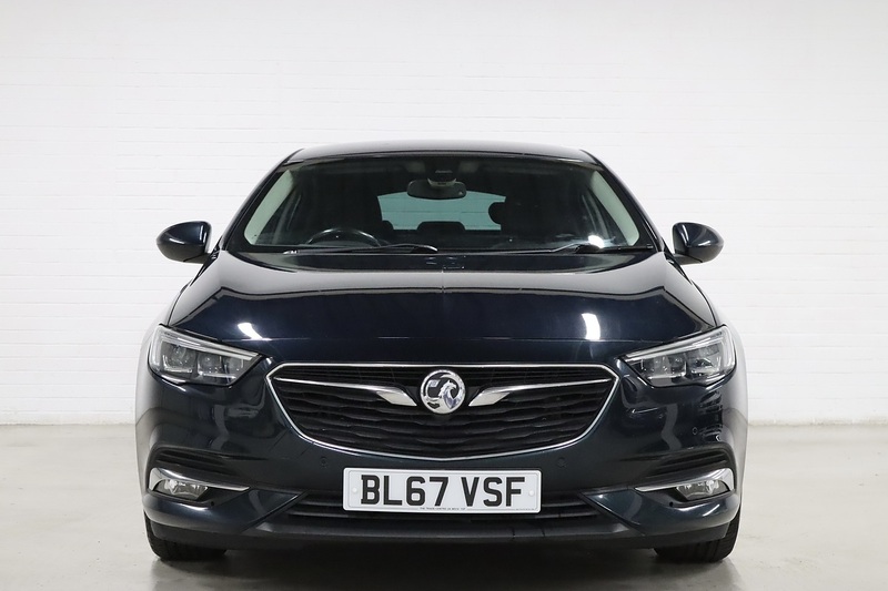 Vauxhall Insignia Turbo D ecoTEC BlueInjection Elite Nav - U2696
