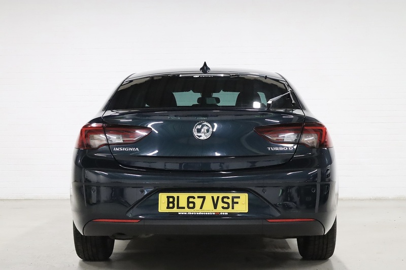 Vauxhall Insignia Turbo D ecoTEC BlueInjection Elite Nav - U2696