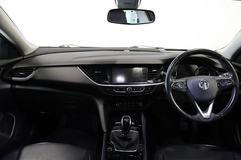 Vauxhall Insignia Turbo D ecoTEC BlueInjection Elite Nav - U2696