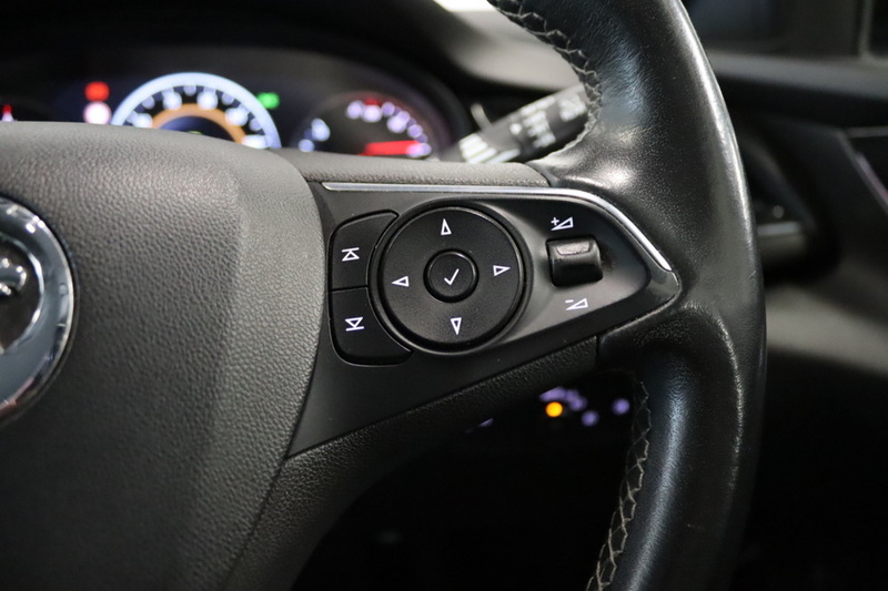 Vauxhall Insignia Turbo D ecoTEC BlueInjection Elite Nav - U2696