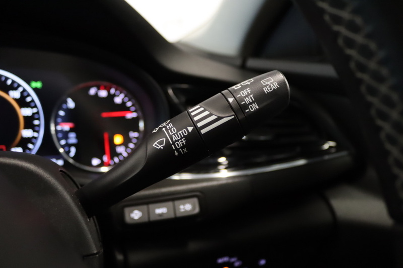 Vauxhall Insignia Turbo D ecoTEC BlueInjection Elite Nav - U2696