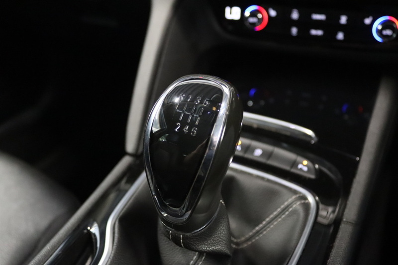 Vauxhall Insignia Turbo D ecoTEC BlueInjection Elite Nav - U2696
