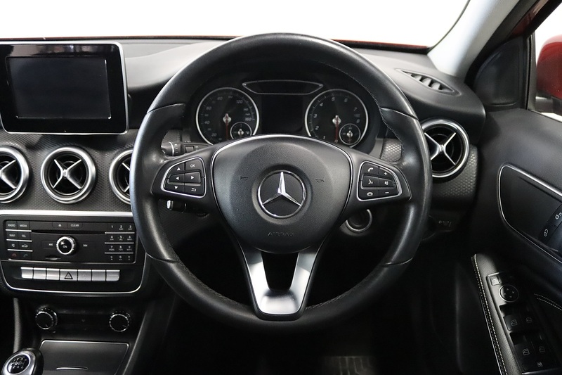 Mercedes-Benz A Class A180 SE - U2706