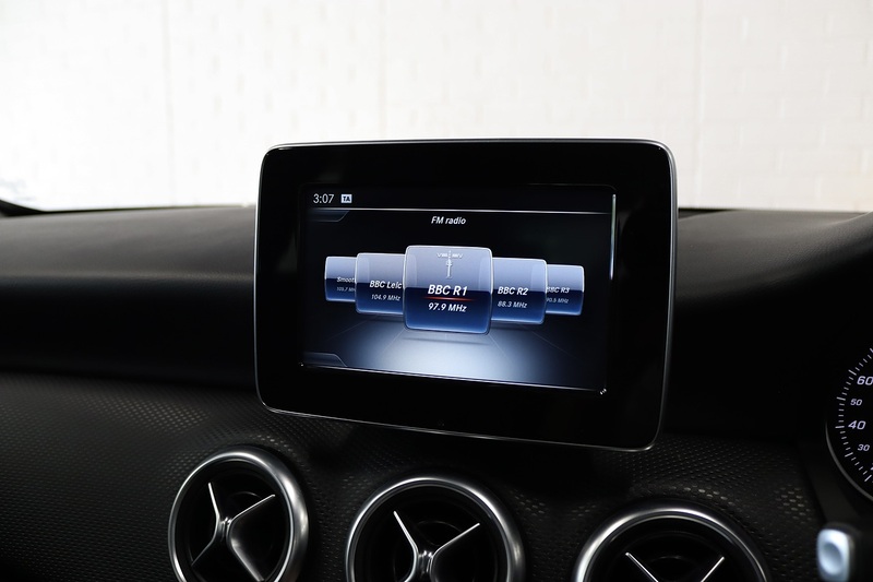 Mercedes-Benz A Class A180 SE - U2706