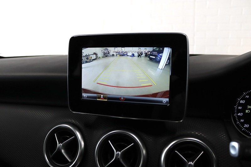 Mercedes-Benz A Class A180 SE - U2706
