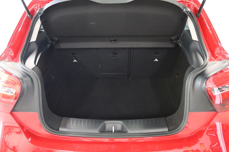 Mercedes-Benz A Class A180 SE - U2706
