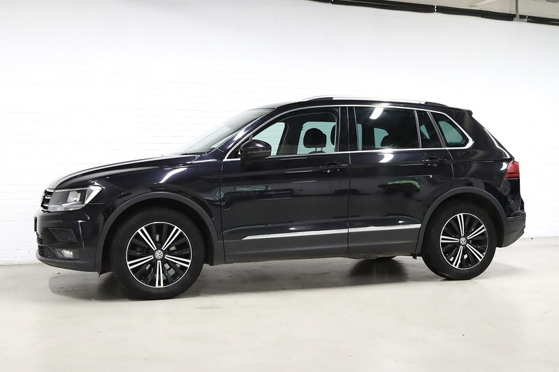 Volkswagen Tiguan TSI EVO SE Navigation - U2711