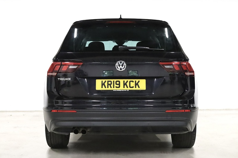 Volkswagen Tiguan TSI EVO SE Navigation - U2711