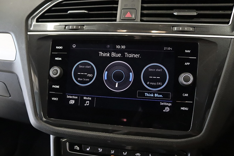 Volkswagen Tiguan TSI EVO SE Navigation - U2711