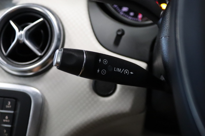 Mercedes-Benz A Class A180d Sport - U2717
