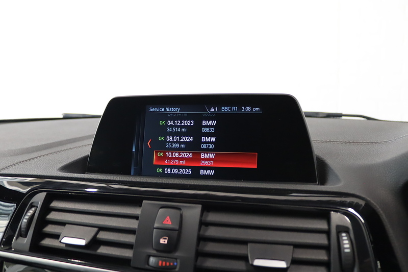 BMW 2 Series 218i M Sport - U2720