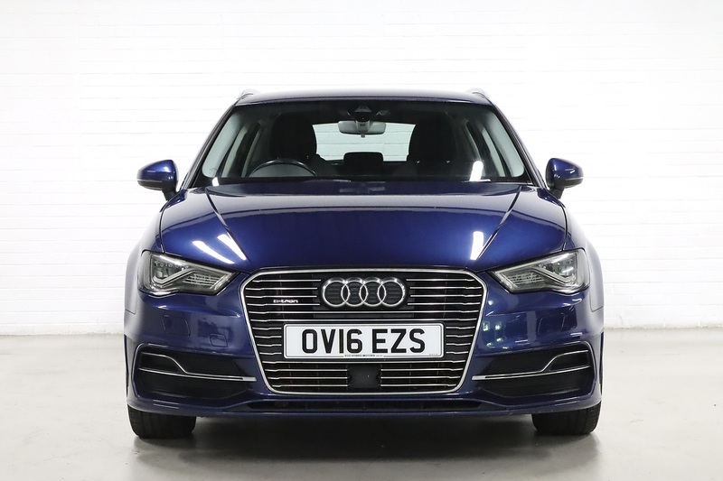 Audi A3 TFSI e-tron - U2721