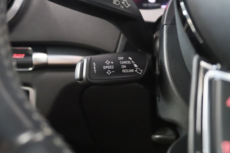 Audi A3 TFSI e-tron - U2721