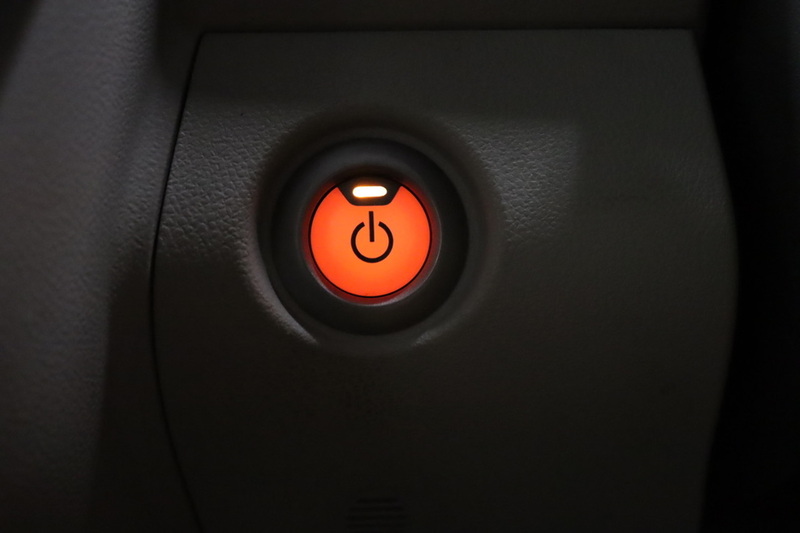 Nissan Leaf  - U2727