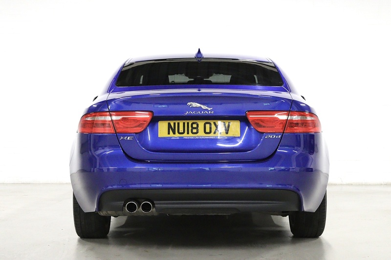 Jaguar XE d Portfolio - U2732