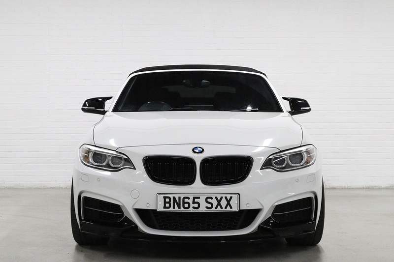 BMW 2 Series M235i - U2733