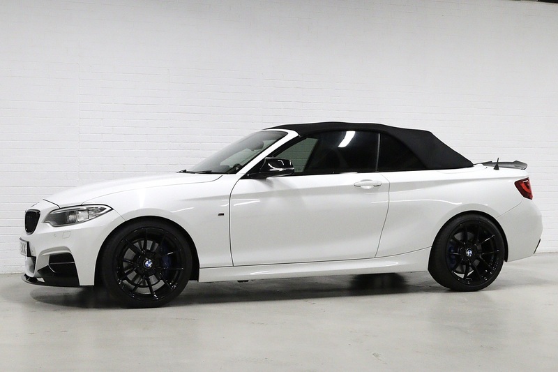 BMW 2 Series M235i - U2733