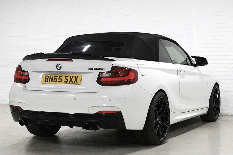 BMW 2 Series M235i - U2733