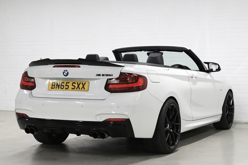 BMW 2 Series M235i - U2733