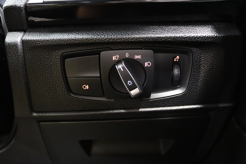 BMW 2 Series M235i - U2733