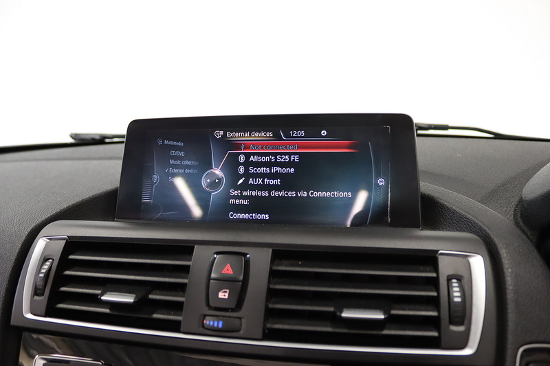 BMW 2 Series M235i - U2733