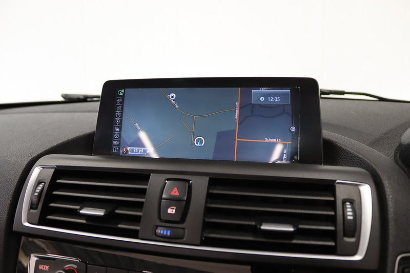 BMW 2 Series M235i - U2733