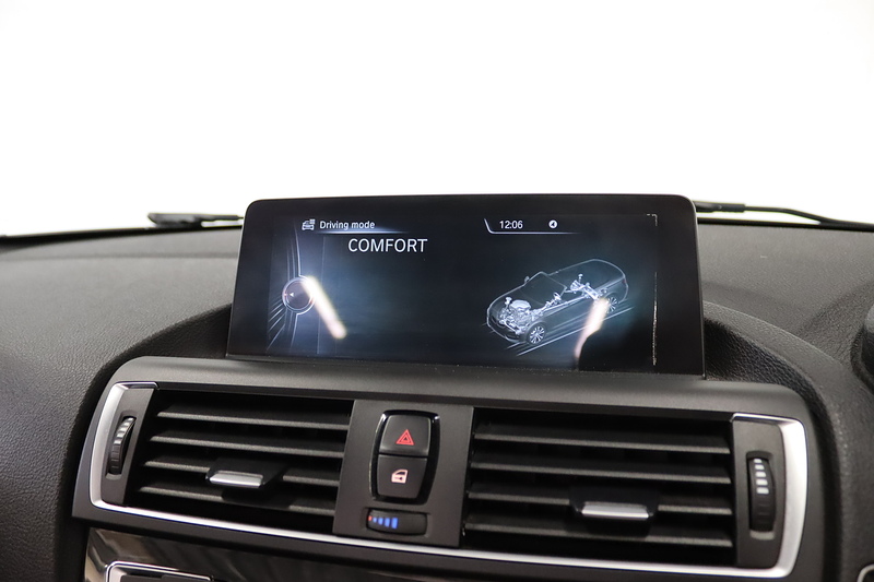 BMW 2 Series M235i - U2733