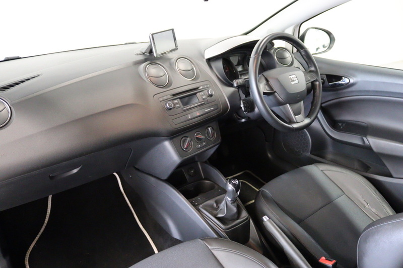 SEAT Ibiza TSI I TECH - U2736