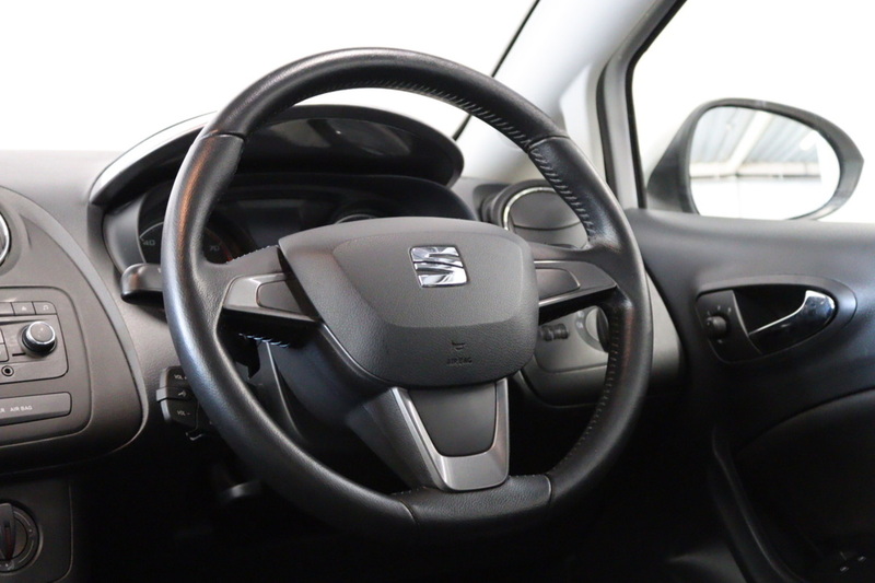 SEAT Ibiza TSI I TECH - U2736