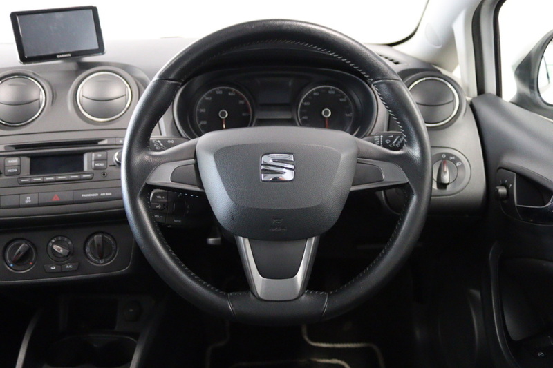 SEAT Ibiza TSI I TECH - U2736