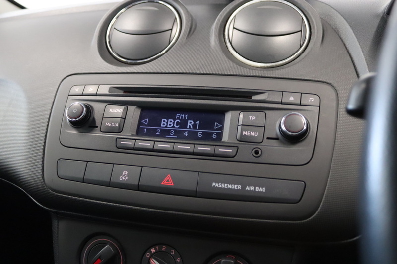 SEAT Ibiza TSI I TECH - U2736