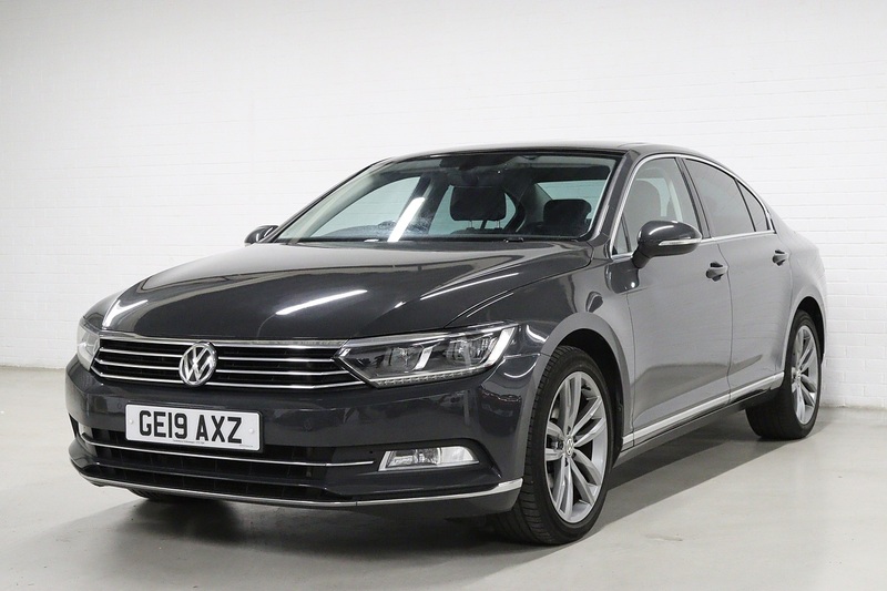 Volkswagen Passat TDI GT - U2754